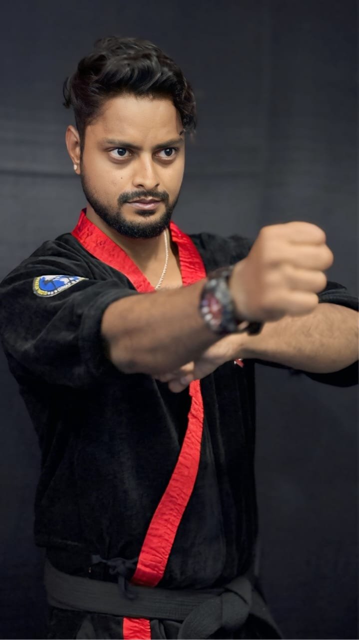MMA class in Davangere - boxer training at Eagle MMA World